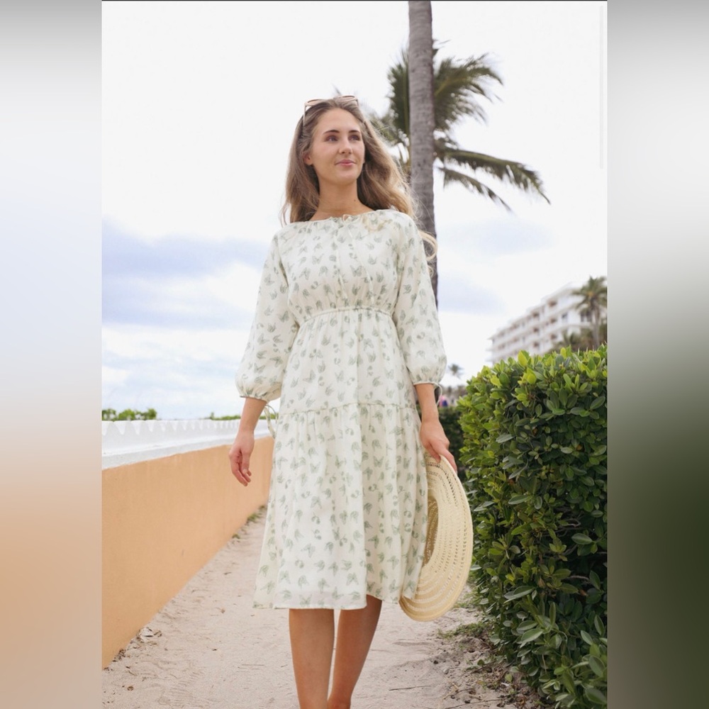 Dainty Jewells Butterfly Midi Dress